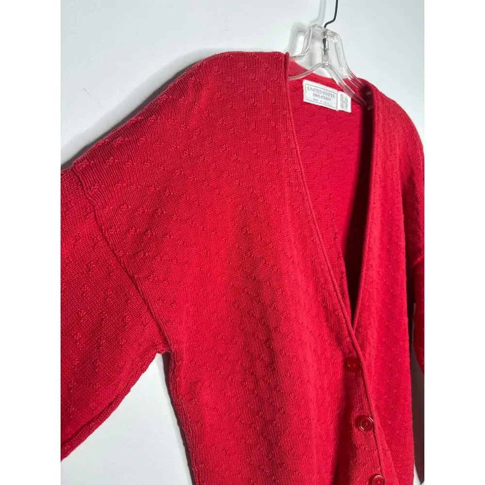 1980s United States Sweaters Red Textured Knit Cardigan Oversized Medium